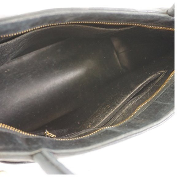 Authentic Chanel Medallion Lambskin tote black - Picture 7 of 7